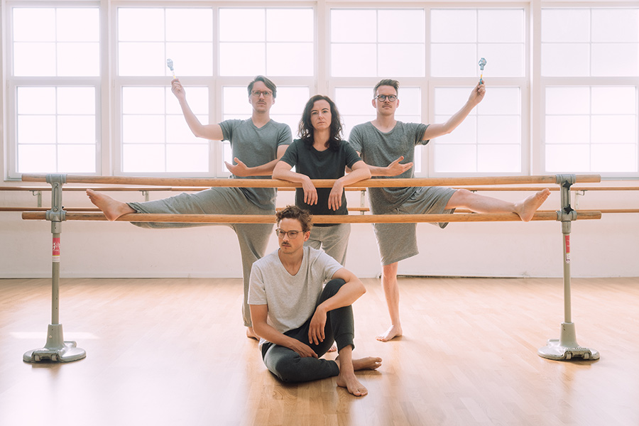 Shannon Barnett, Stefan Karl Schmid, David Helm, Fabian Arends